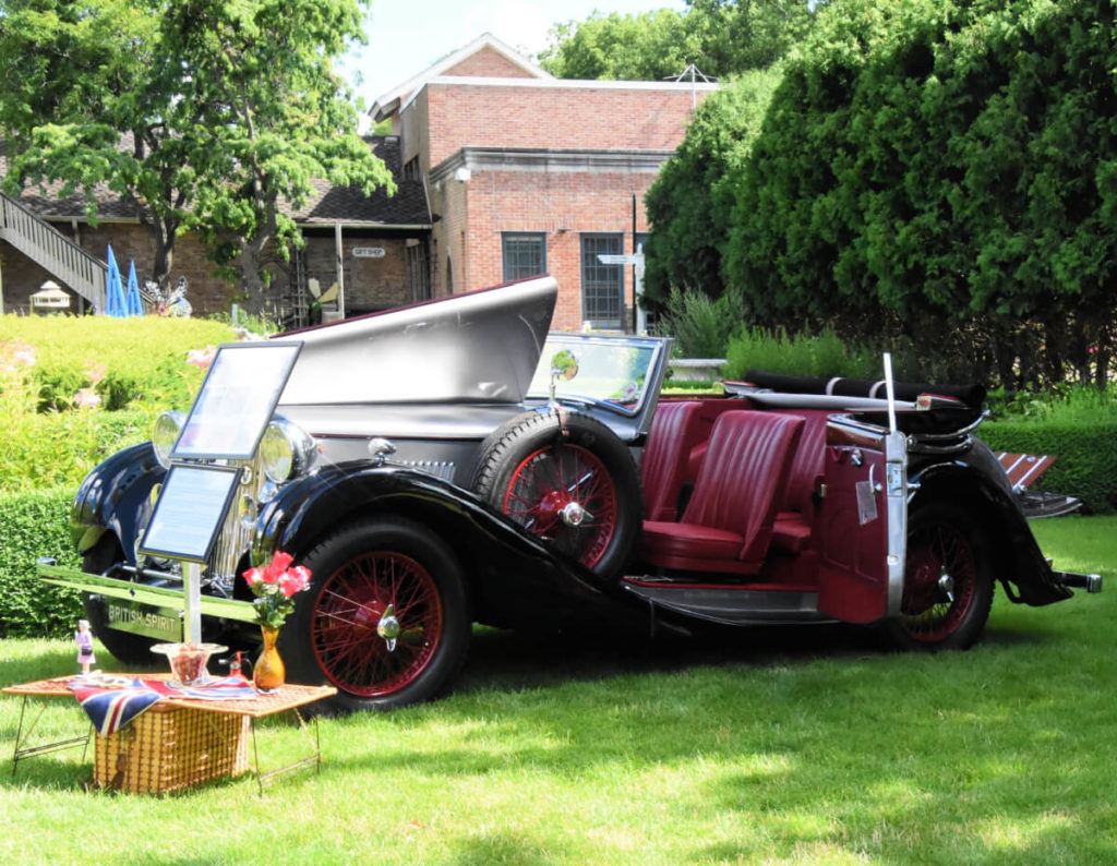 A classic car owned by a member of the British Boots & Bonnets Car Club
